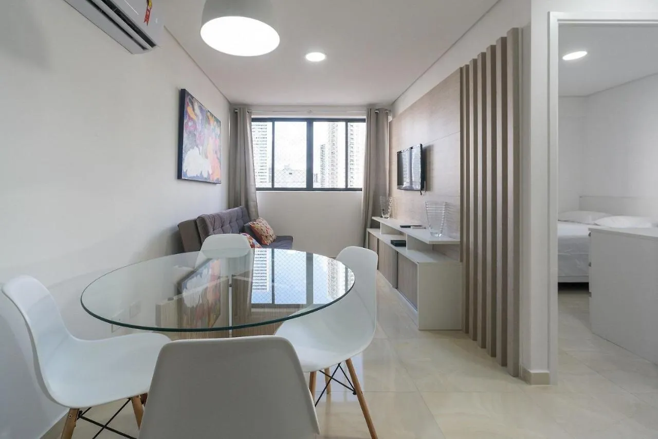 Sossego com excelente localização em Boa Viagem Apartamento Recife